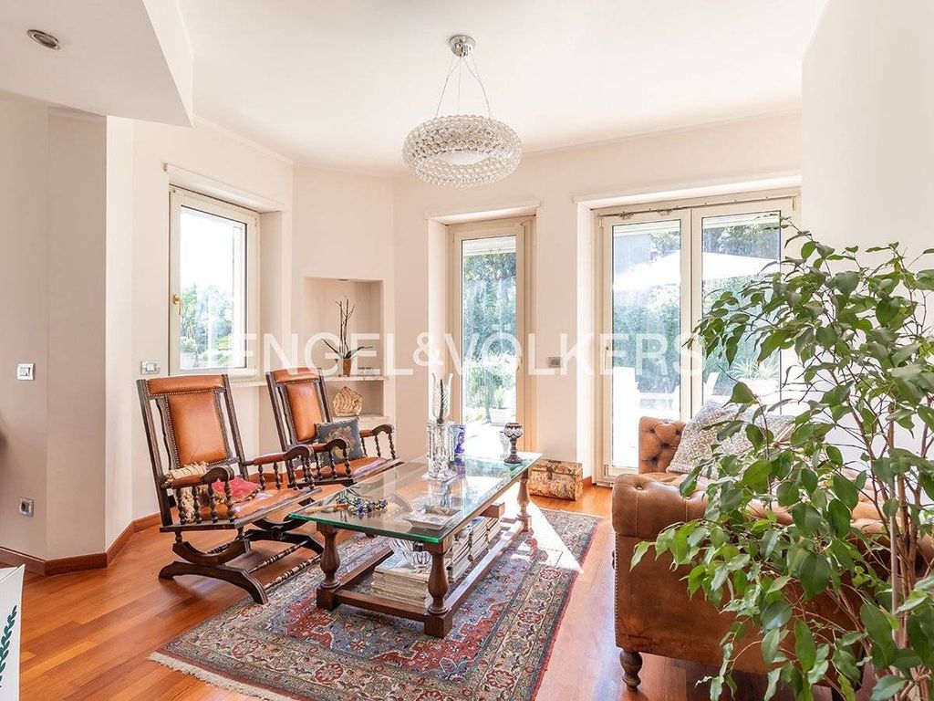 4 room luxury Villa for rent in Via del Tibet, Rome, Latium - Vista 2