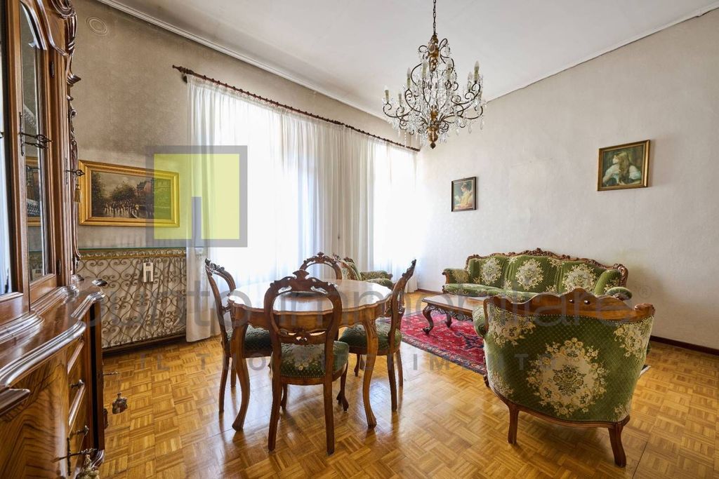 Luxury House for sale in Ponte Delle Torricelle, Padua, Veneto - View 2