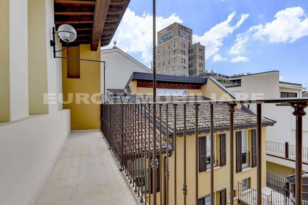 Appartamento – Brescia - Vista 2