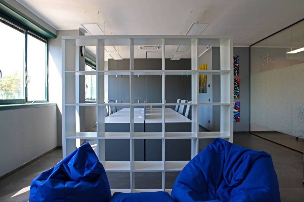 Commercial offices for rent, Via dell'Industria, Somma Lombardo, Provincia di Varese, Lombardy - Vista 2
