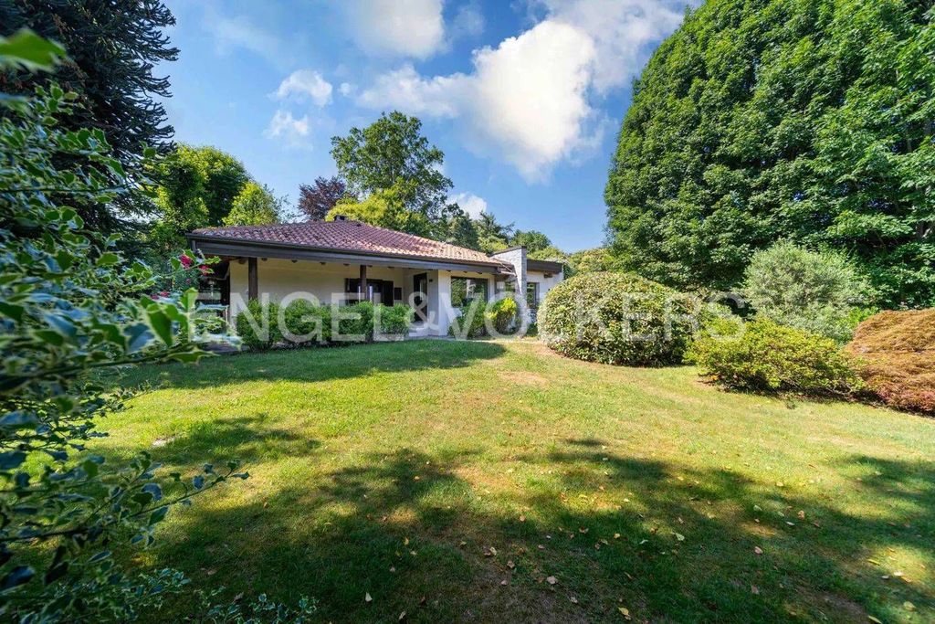 House in Nebbiuno - View 2