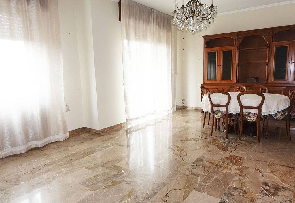 Appartamento – Milan - Vista 2