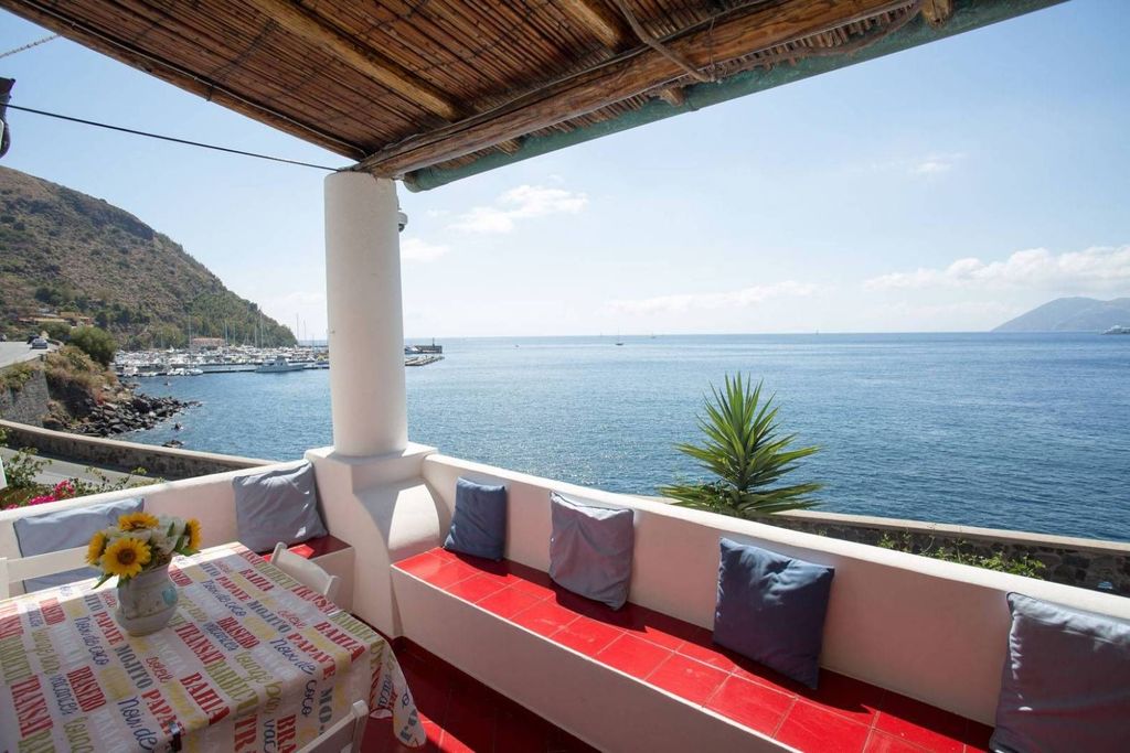House in Lipari, Pirrera - Vista 2