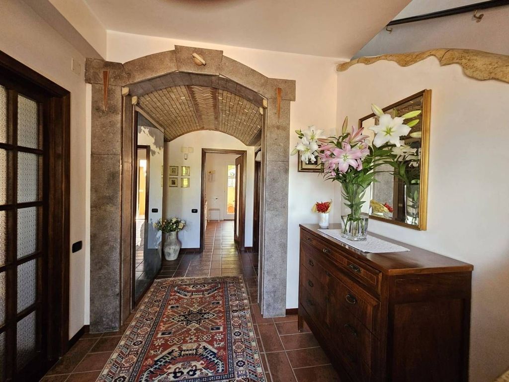 Luxury Villa for sale in Via Goceano, 32, Sant'Antioco, South Sardinia, Sardinia - Vista 2