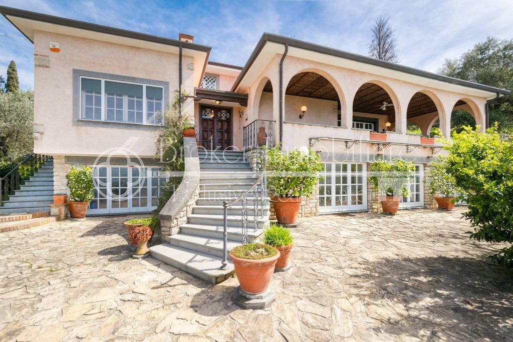 Casa – Massarosa - Vista 2