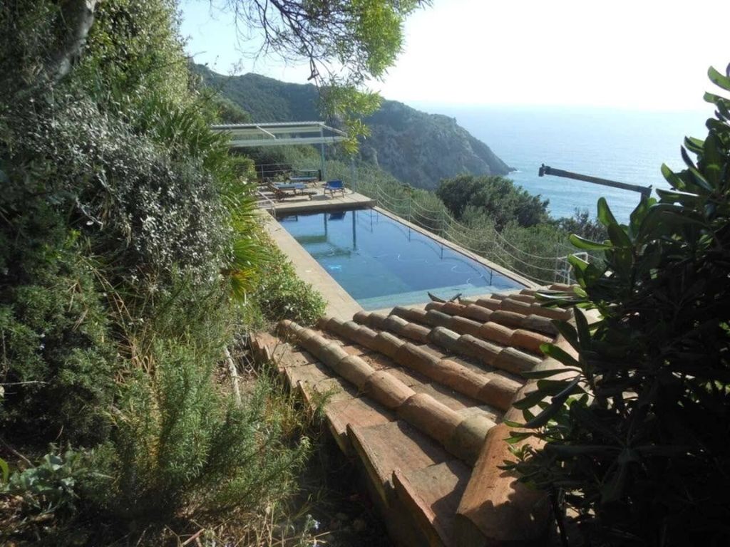 Luxury Villa for sale in via dei pionieri ,, Monte Argentario, Provincia di Grosseto, Tuscany - View 2