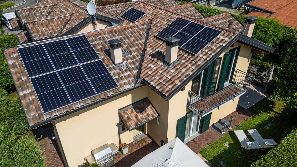 Casa – Varese - Vista 2