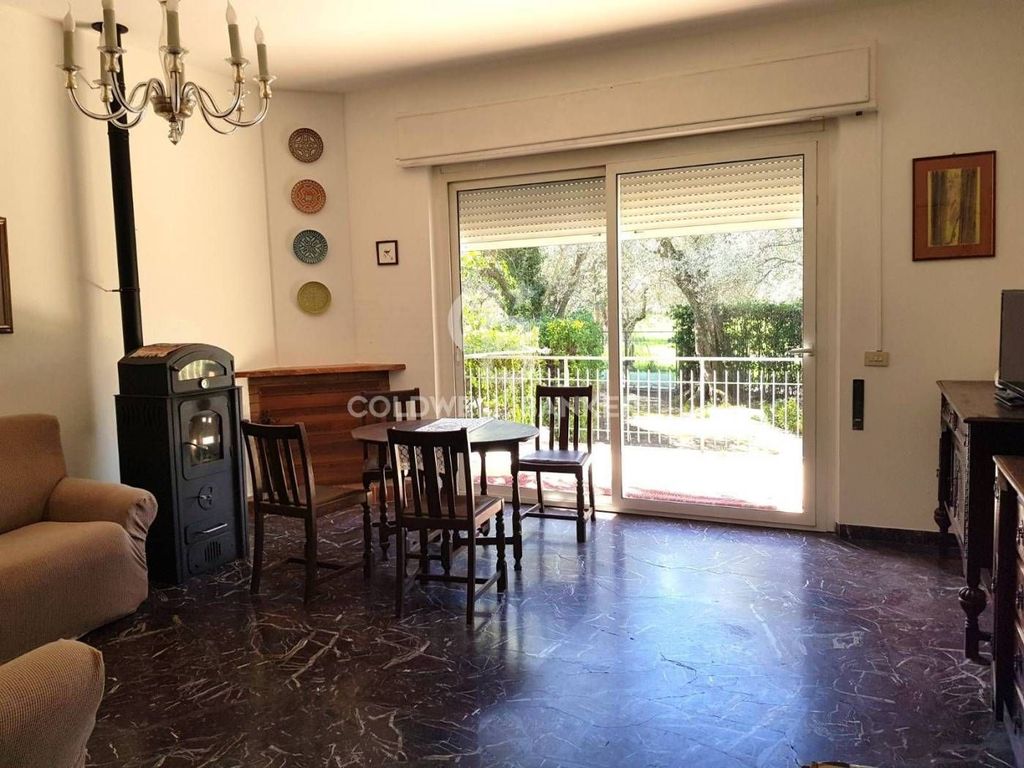 House in Forte dei Marmi, Vaiana - View 2