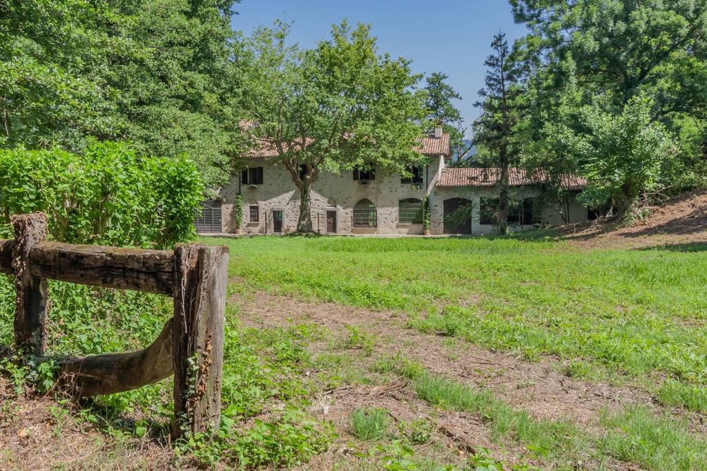 Casa – Anzano del Parco - Vista 2