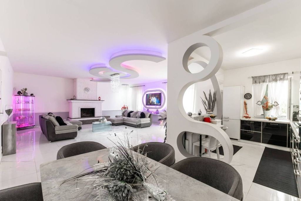 Casa – Guidonia Montecelio - Vista 2