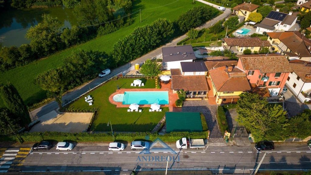 House in Peschiera del Garda - Vista 2