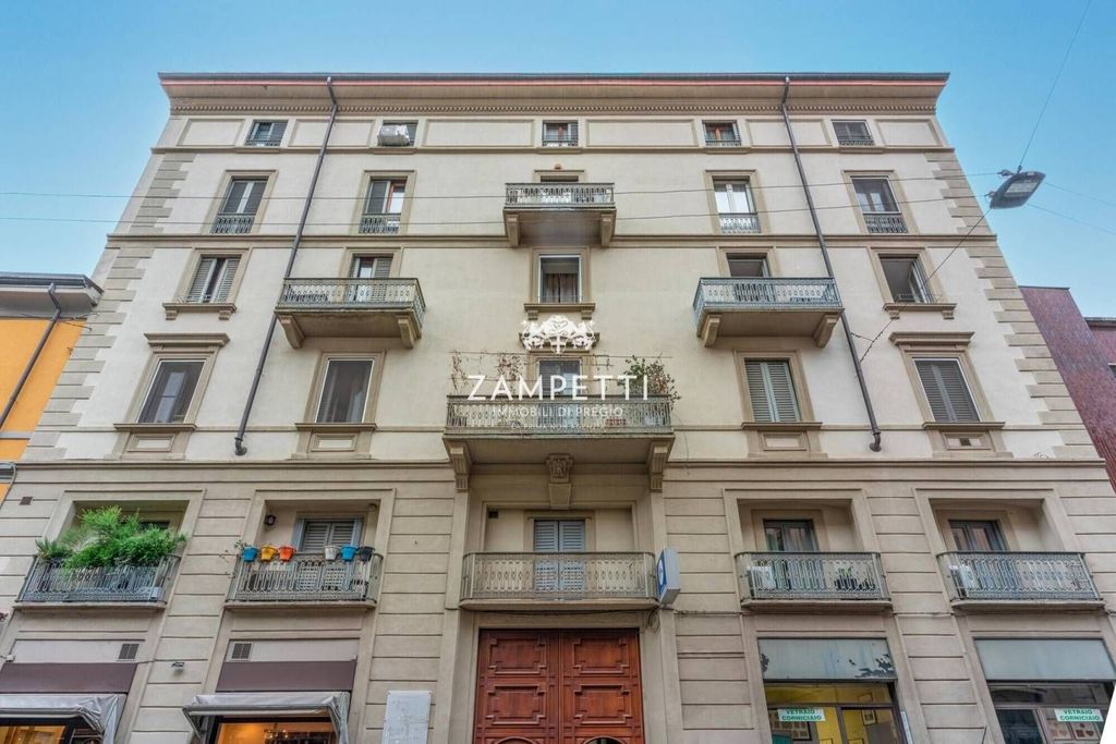 Appartamento – Milan - Vista 2