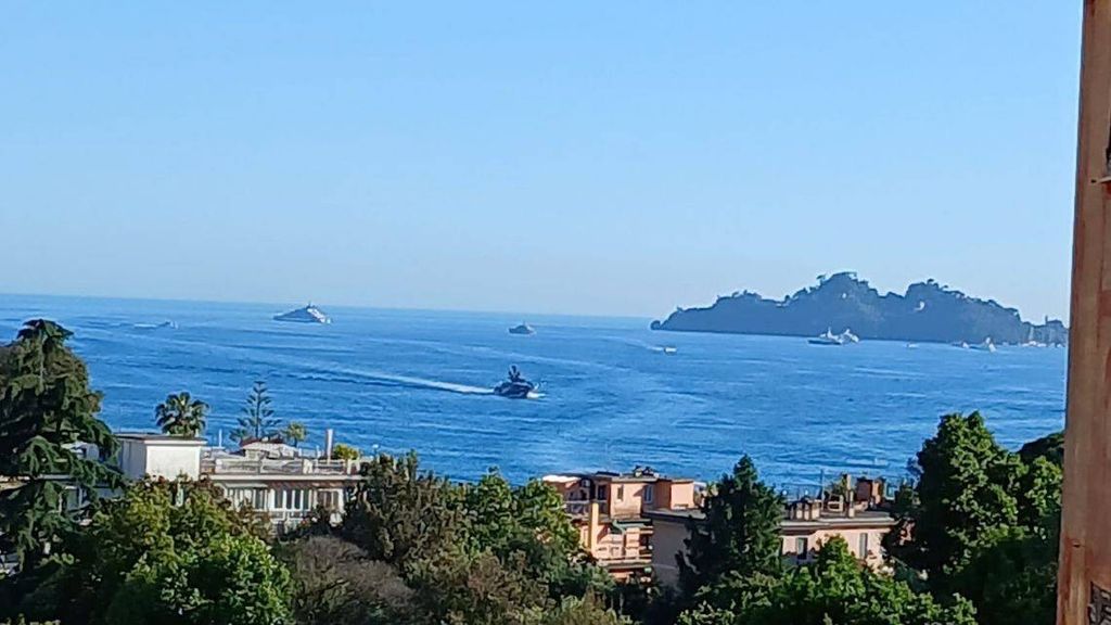 5 room luxury Apartment for sale in Via Privata del Parco Casana, Rapallo, Liguria - Vista 3