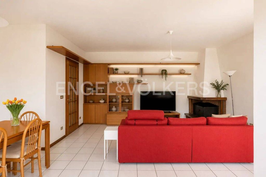 Casa – Maccagno - Vista 3