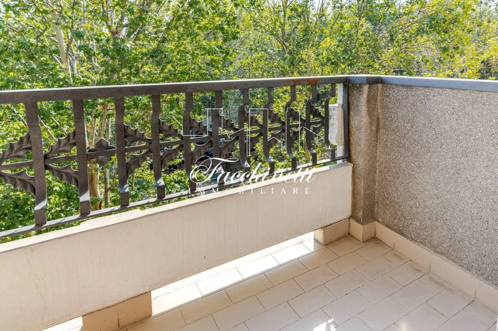 Appartamento – Milan - Vista 3