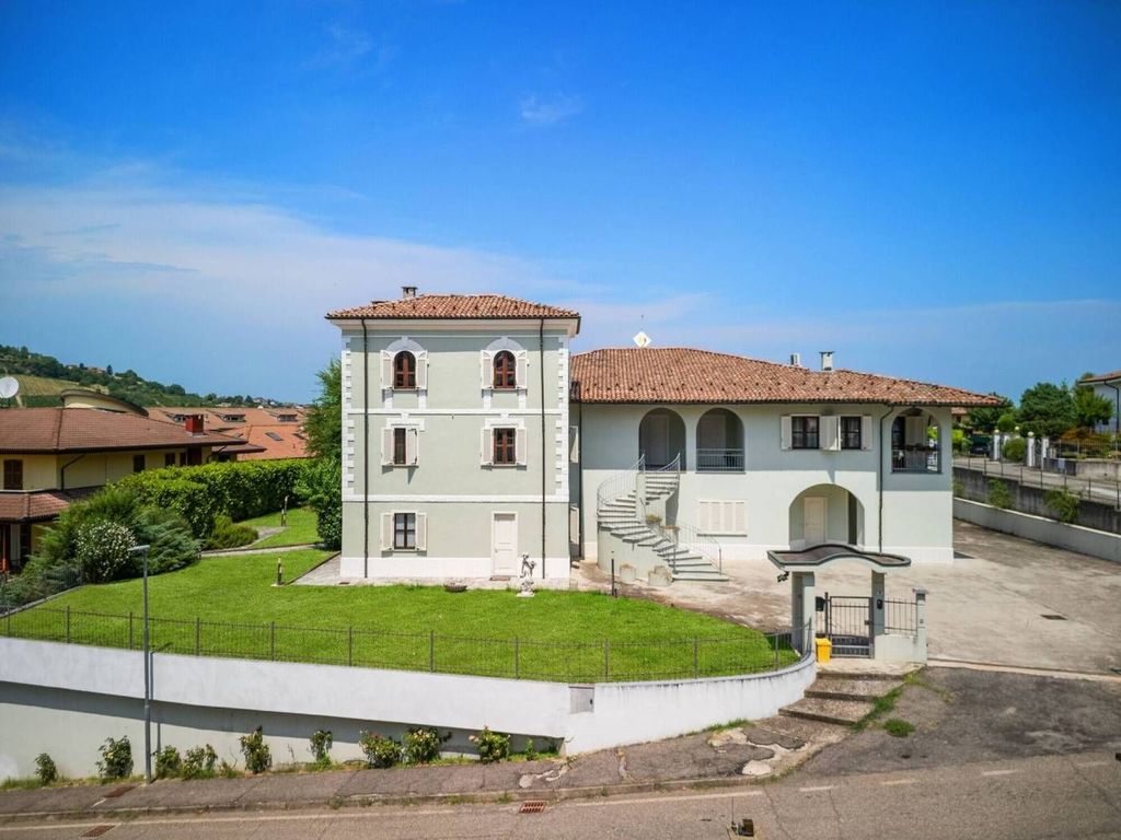 Casa – Canelli, Asti - Vista 3