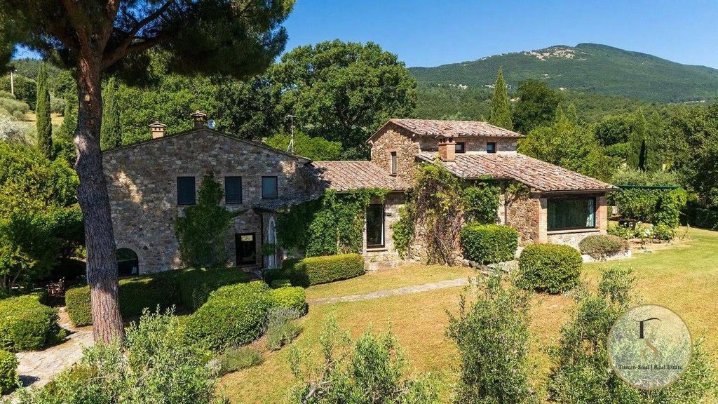 Casa – Cetona - Vista 3