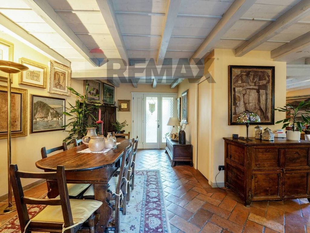 5 bedroom luxury Villa for sale in Via Alle Monache, Verbania, Piedmont - Vista 3