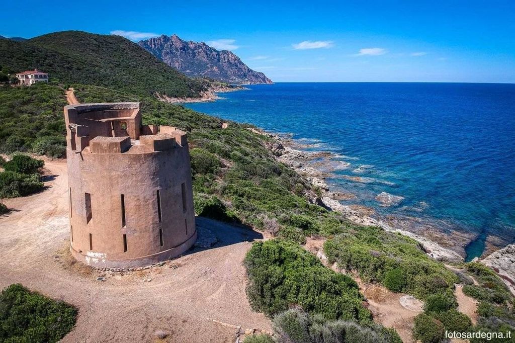4 room luxury Villa for sale in Torpè, Sardinia - Vista 3