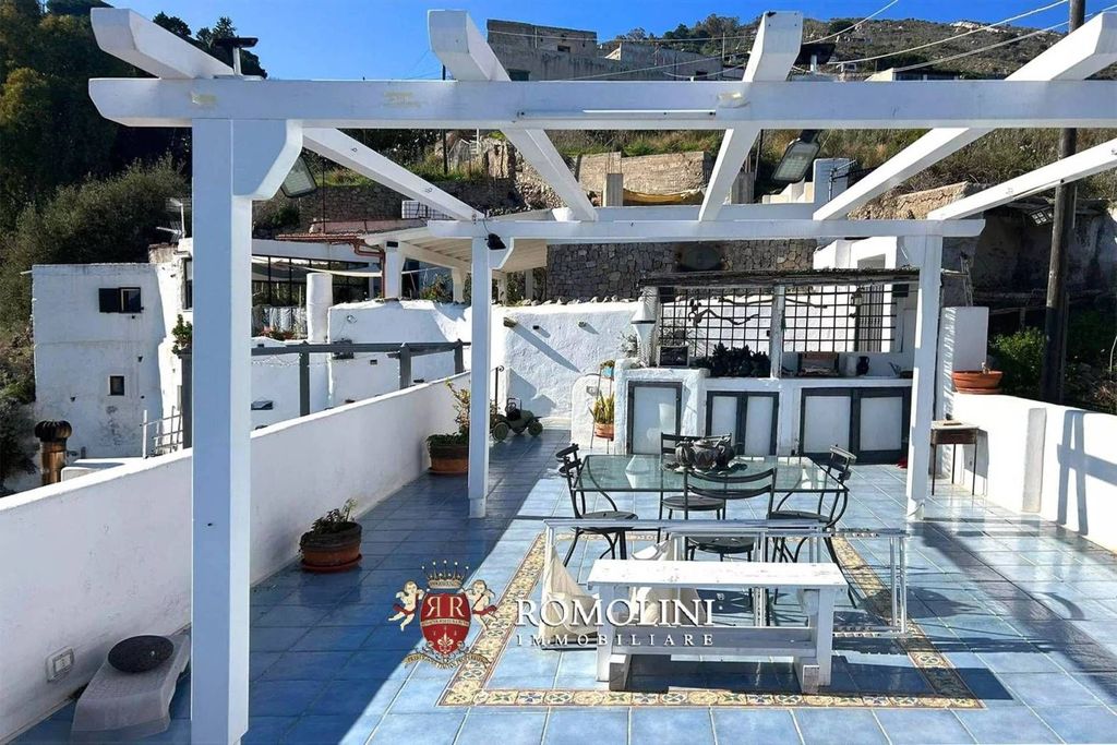 House in Lipari - Vista 3