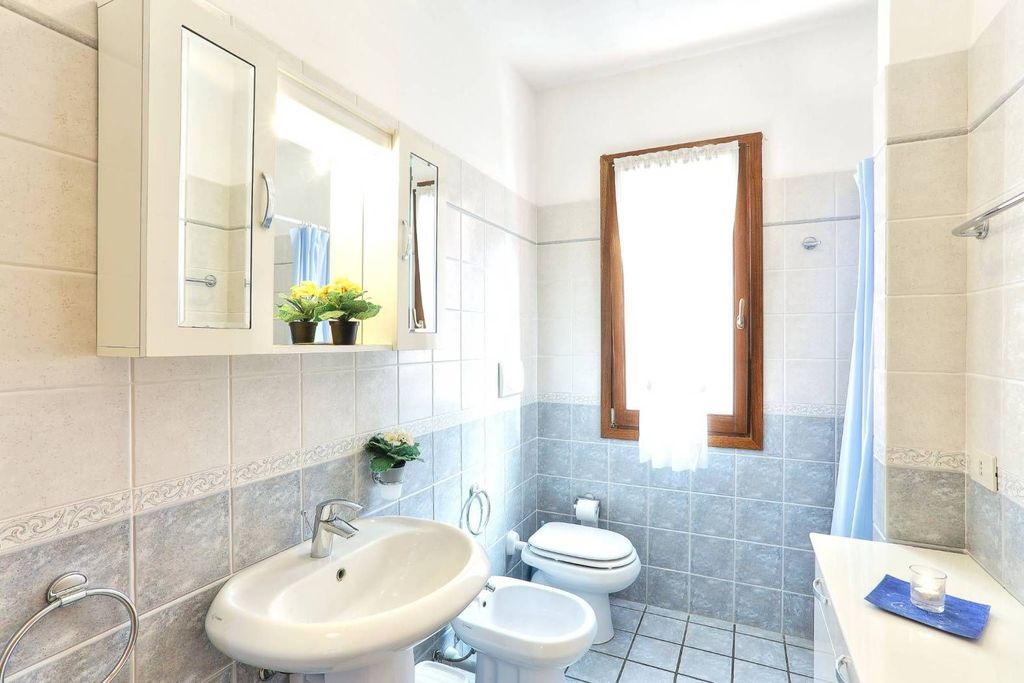 House in Capoliveri - View 3