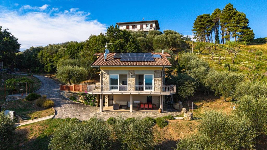 Casa – Massarosa - Vista 3