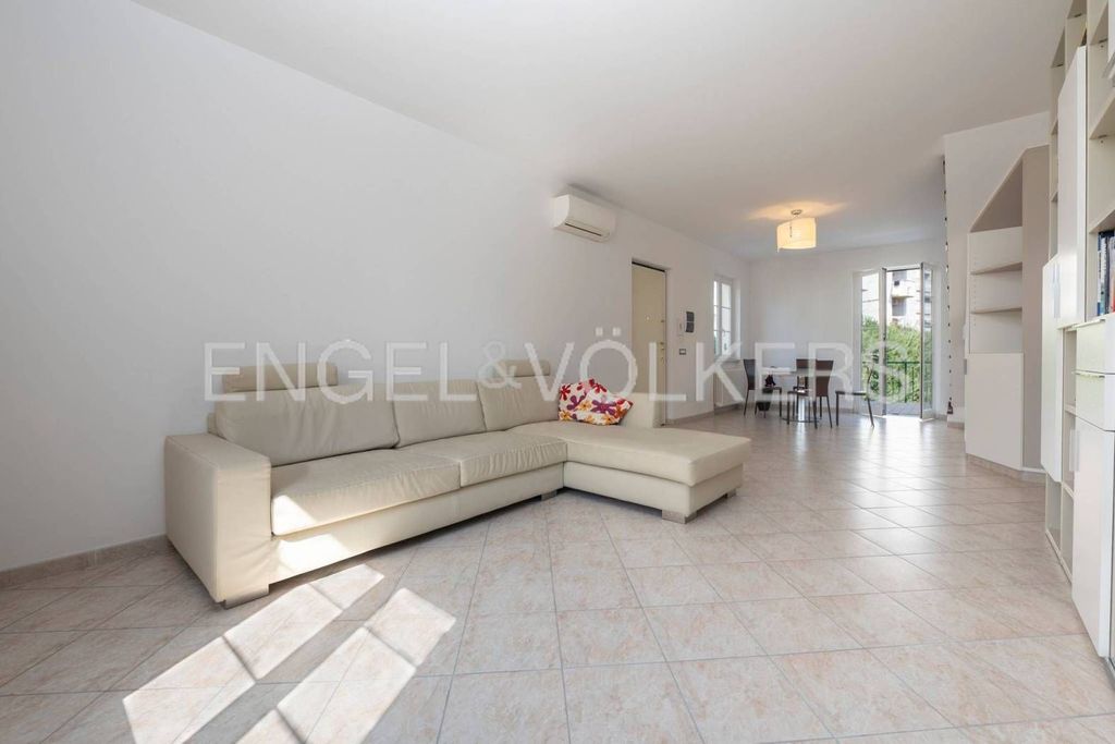 5 room luxury Apartment for sale in Via Piacenza, 219, Chiavari, Liguria - Vista 3