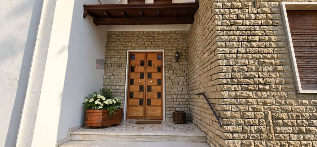 Appartamento – Brescia - Vista 3