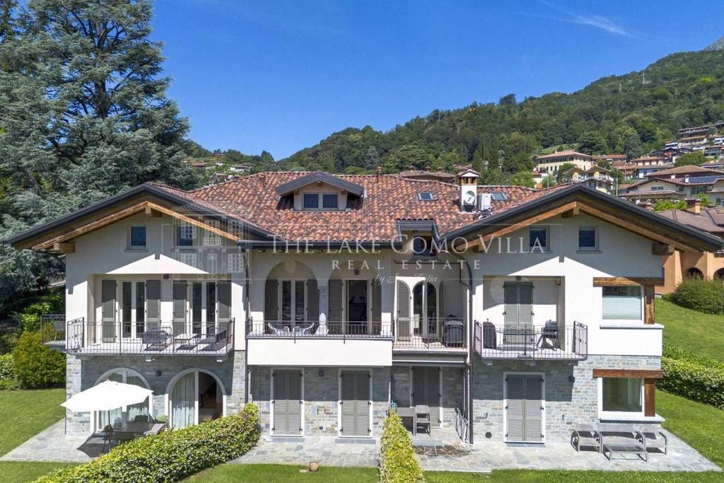 3 bedroom luxury Flat for sale in via nazario sauro 48, Menaggio, Provincia di Como, Lombardy - Vista 3