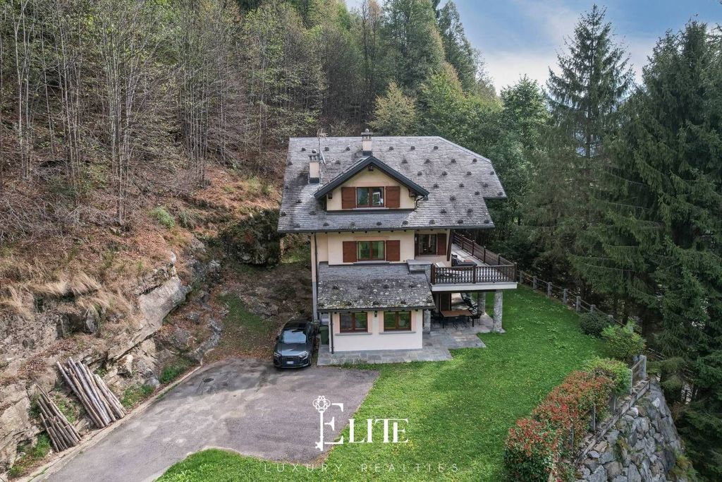 Casa – Alagna Valsesia - Vista 3