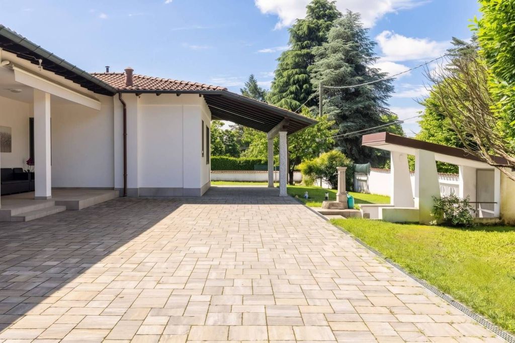 Casa – Somma Lombardo - Vista 3