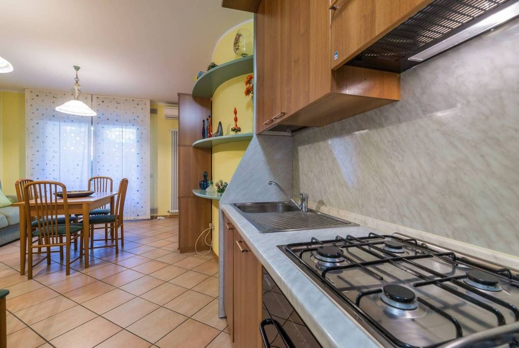 3 room luxury Apartment for sale in viale Trento e Trieste, Riccione, Emilia-Romagna - Vista 3