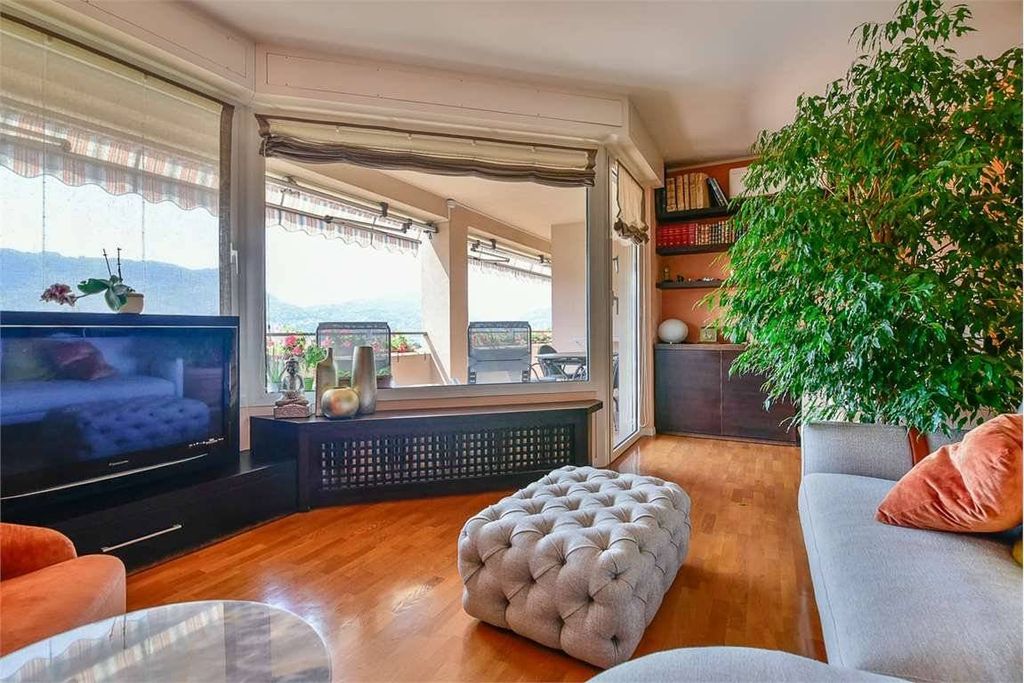 Apartment in Como - Vista 3