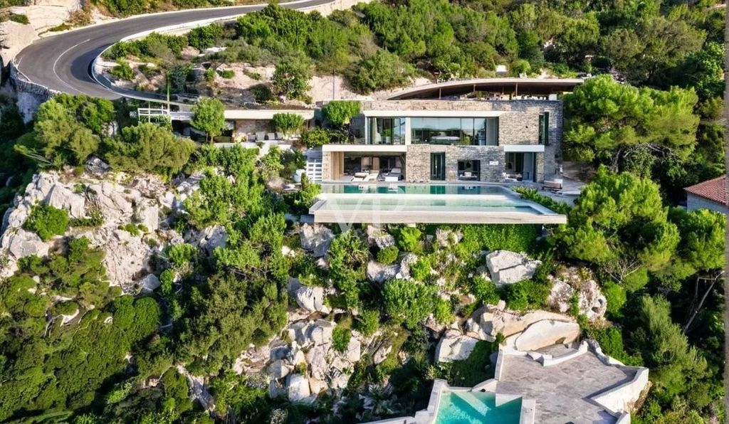 House in Arzachena - View 3