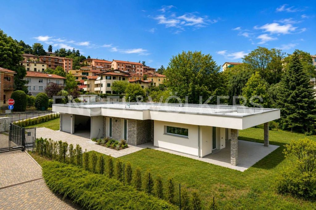 Casa – Varese - Vista 3