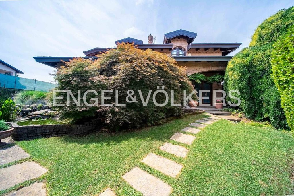Casa – Somma Lombardo - Vista 3