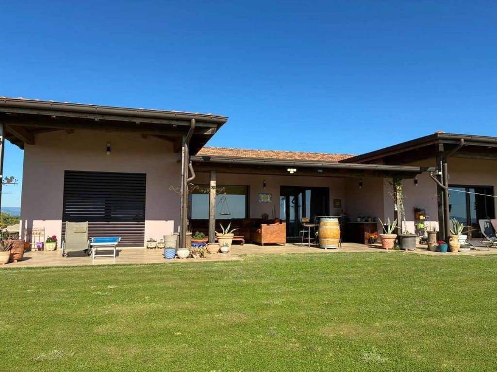 Casa – Magliano in Toscana - Vista 3