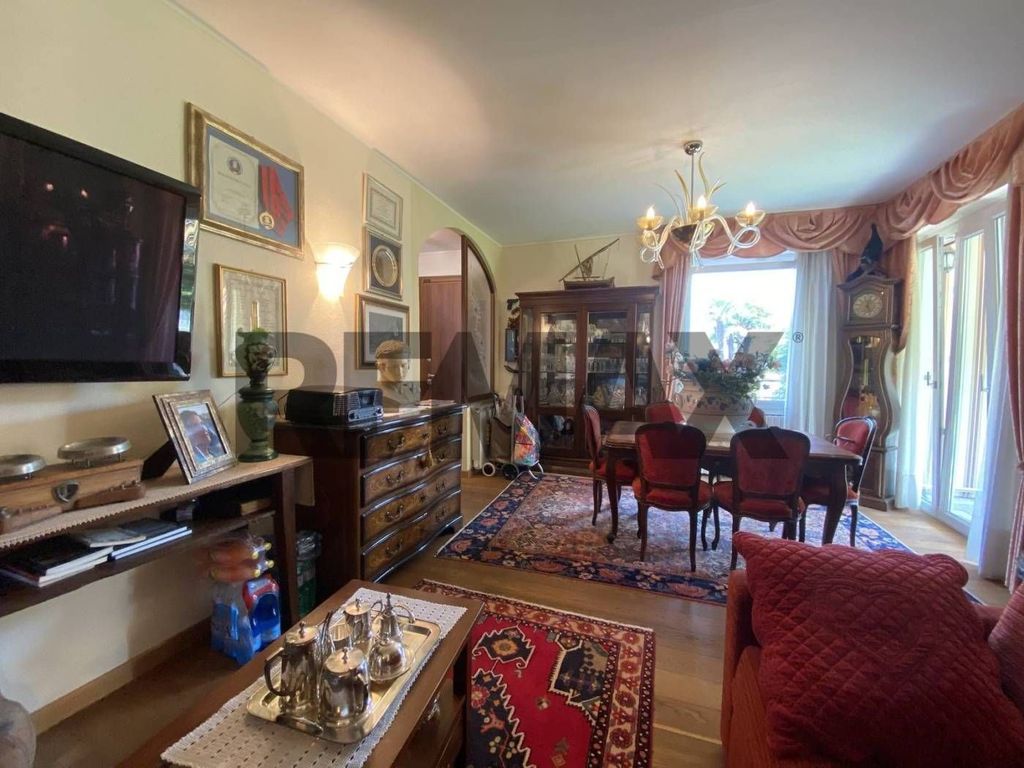 Casa – Baveno, Oltrefiume - Vista 3