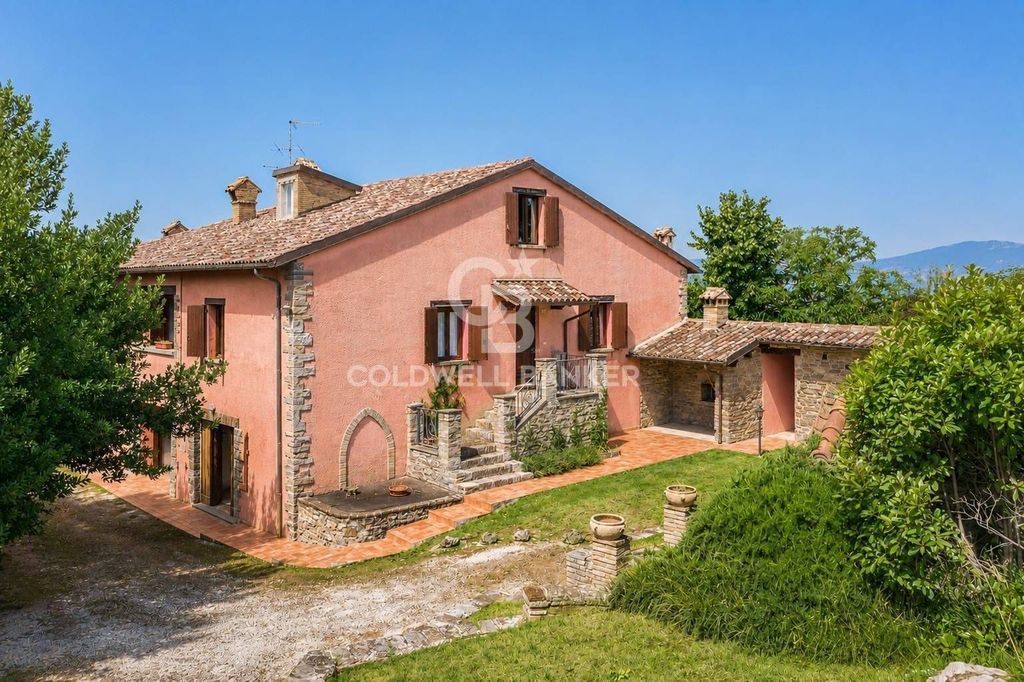 Casa – Peglio - Vista 3