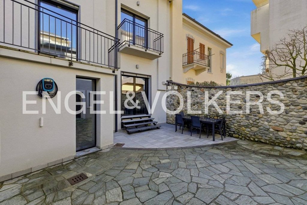 House in Gallarate - Vista 3