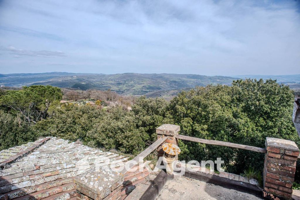 Château · Castle in Baschi