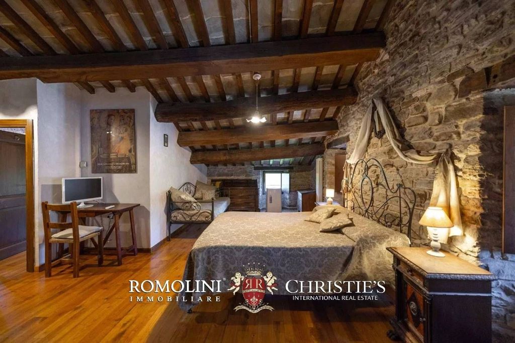 Château · Castle in Mercatello sul Metauro