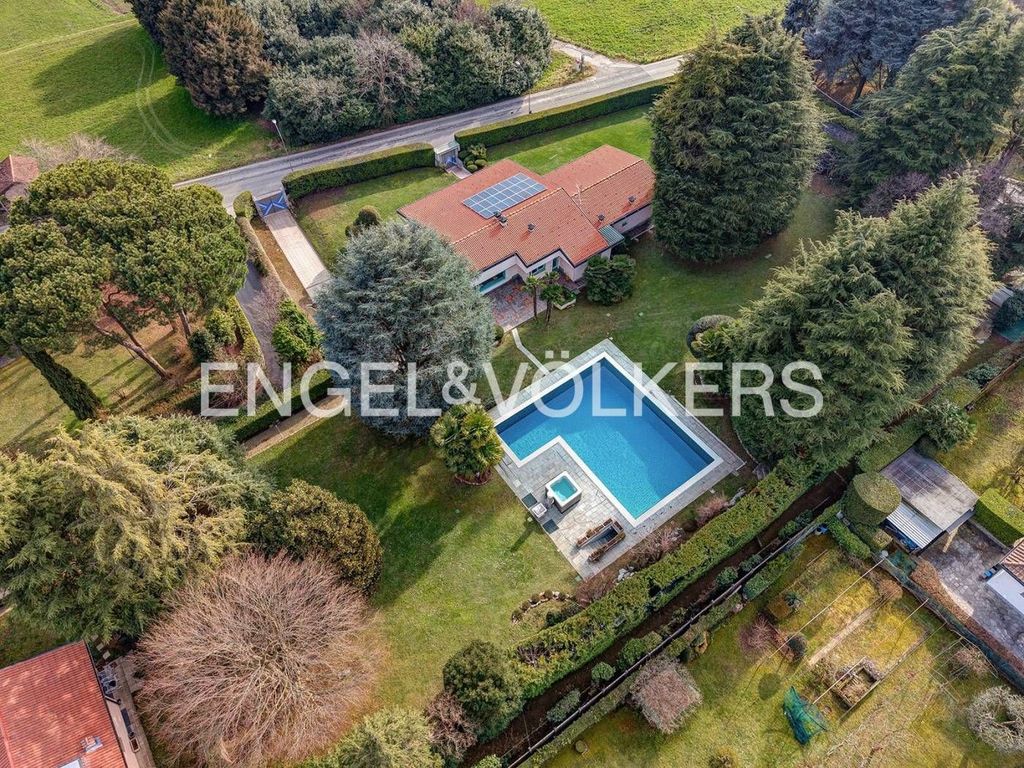 Casa – Erba - Vista 4