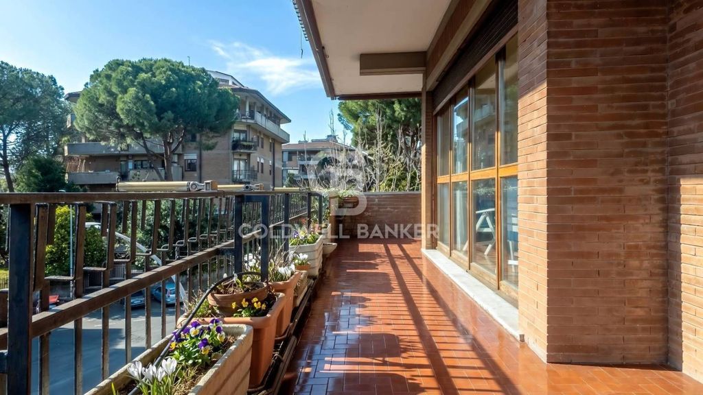 3 bedroom luxury Flat for sale in Via Cavriglia, Rome, Latium - Vista 4