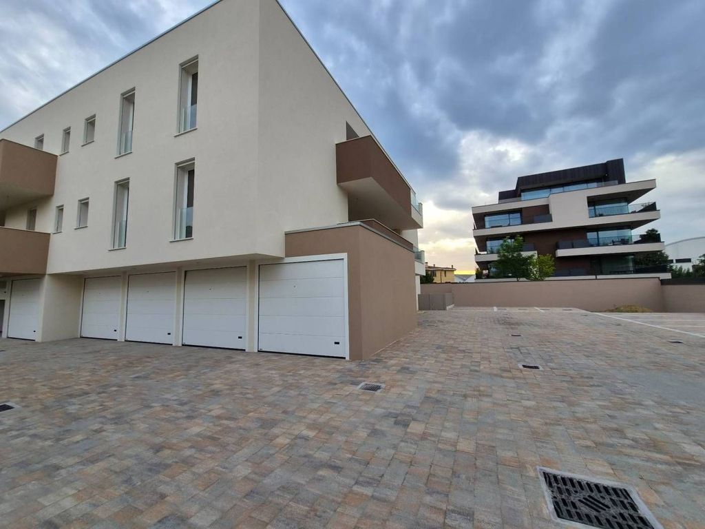 Appartamento – Padua - Vista 4