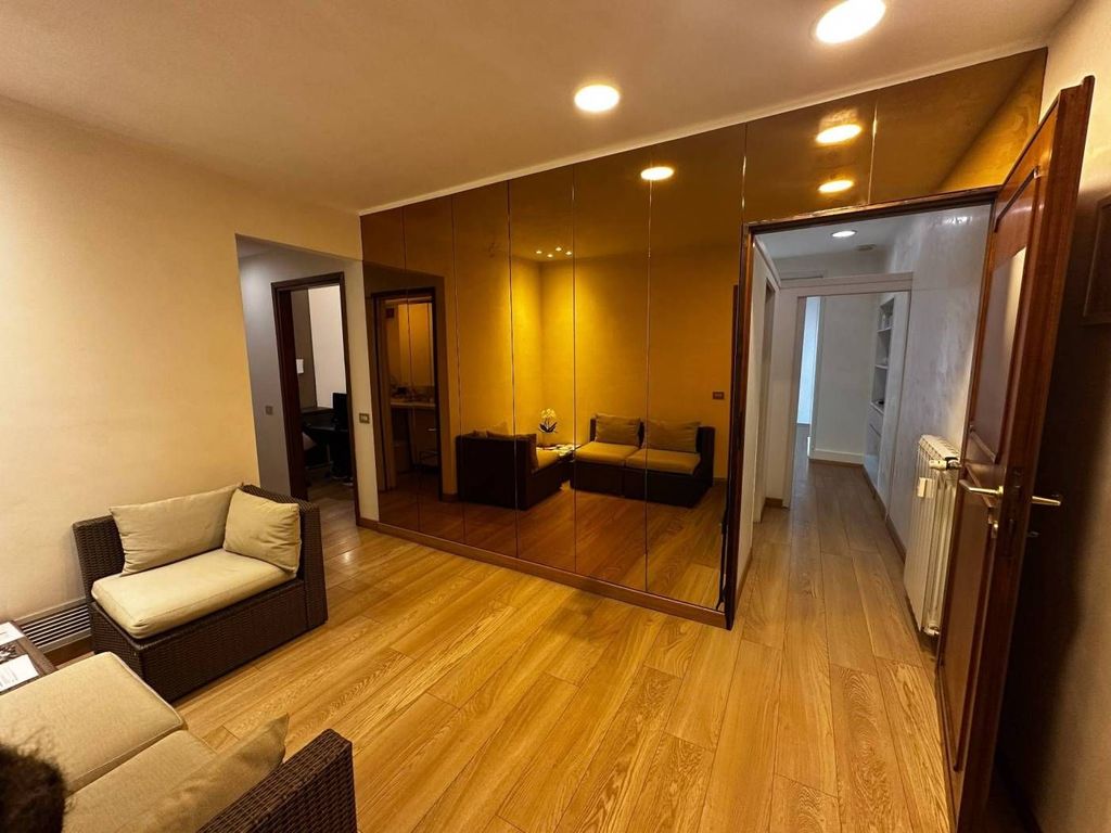 Appartamento – Milan - Vista 4
