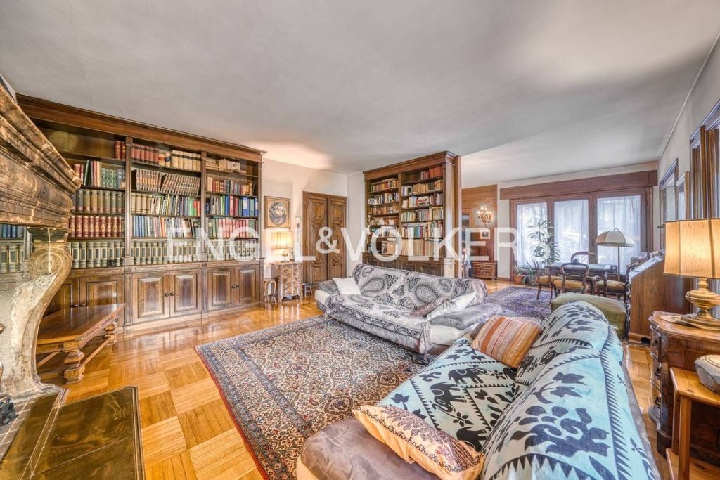 4 bedroom luxury Flat for sale in Cortina d'Ampezzo, Italy - View 4