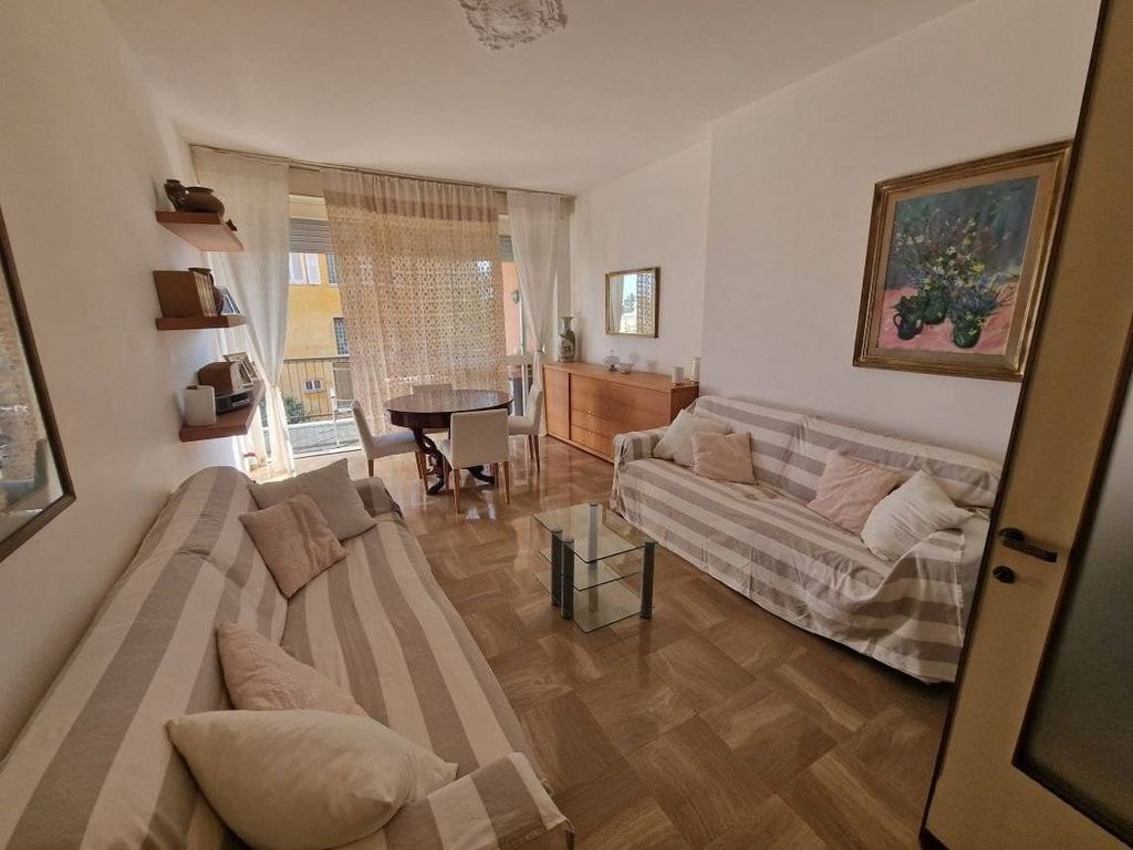 5 room luxury Apartment for sale in Via Privata del Parco Casana, Rapallo, Liguria - Vista 4