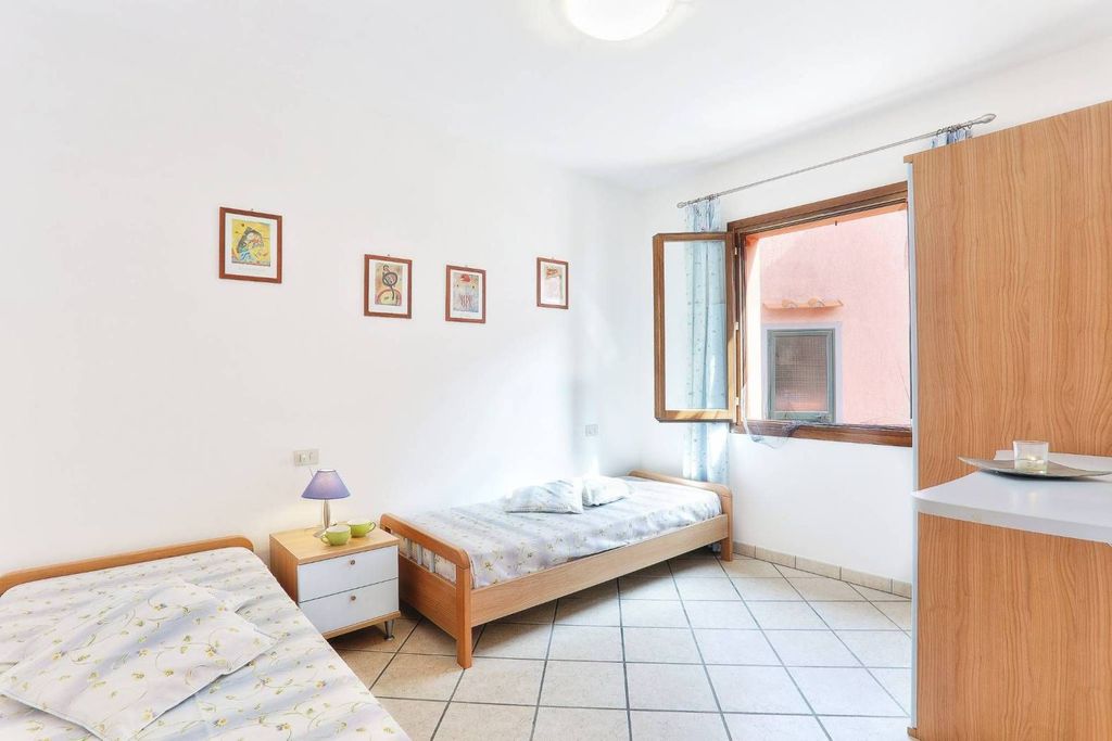 House in Capoliveri - View 4