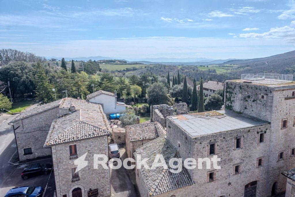 Château · Castle in Baschi